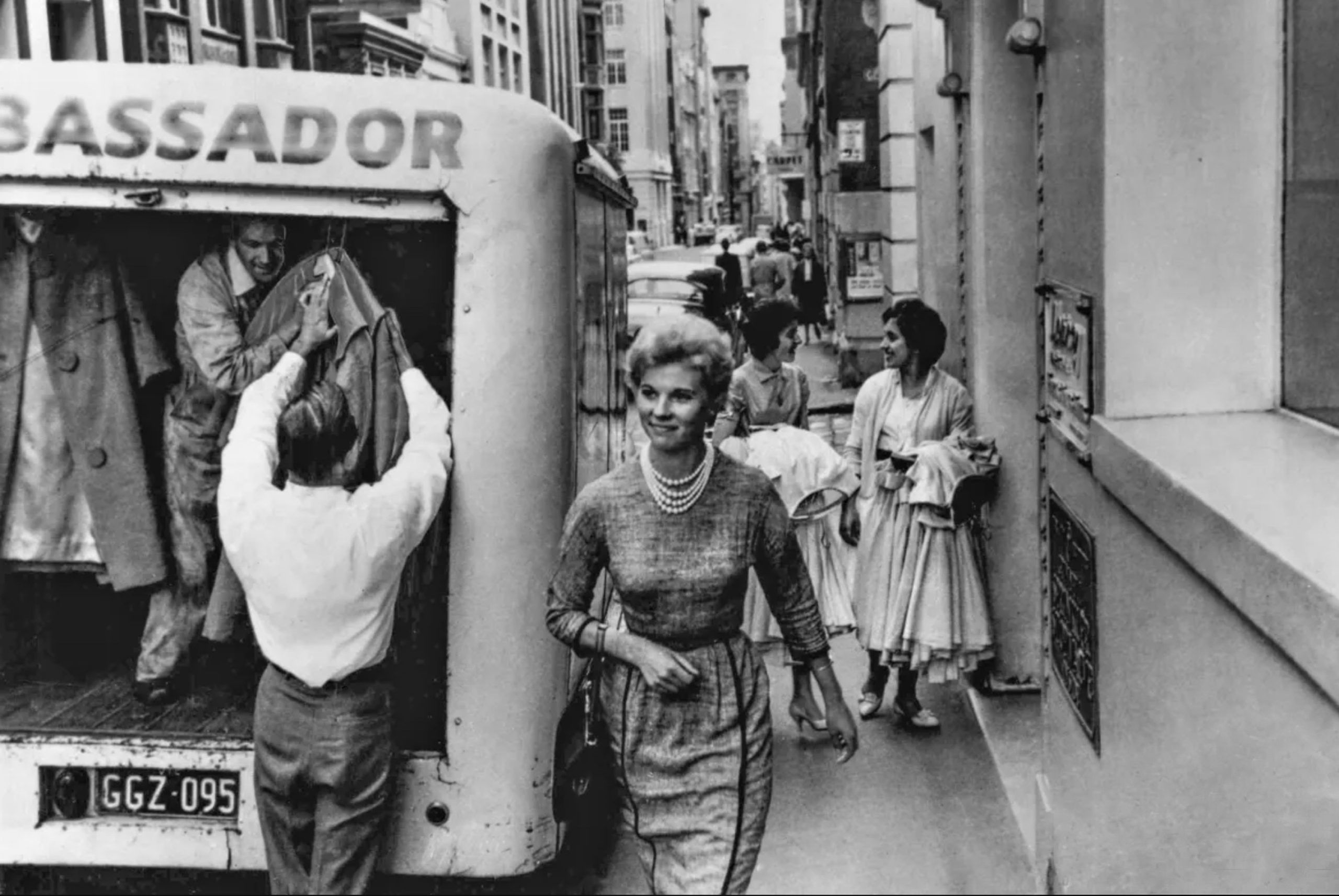 Flinders Lane near Degraves St 1956